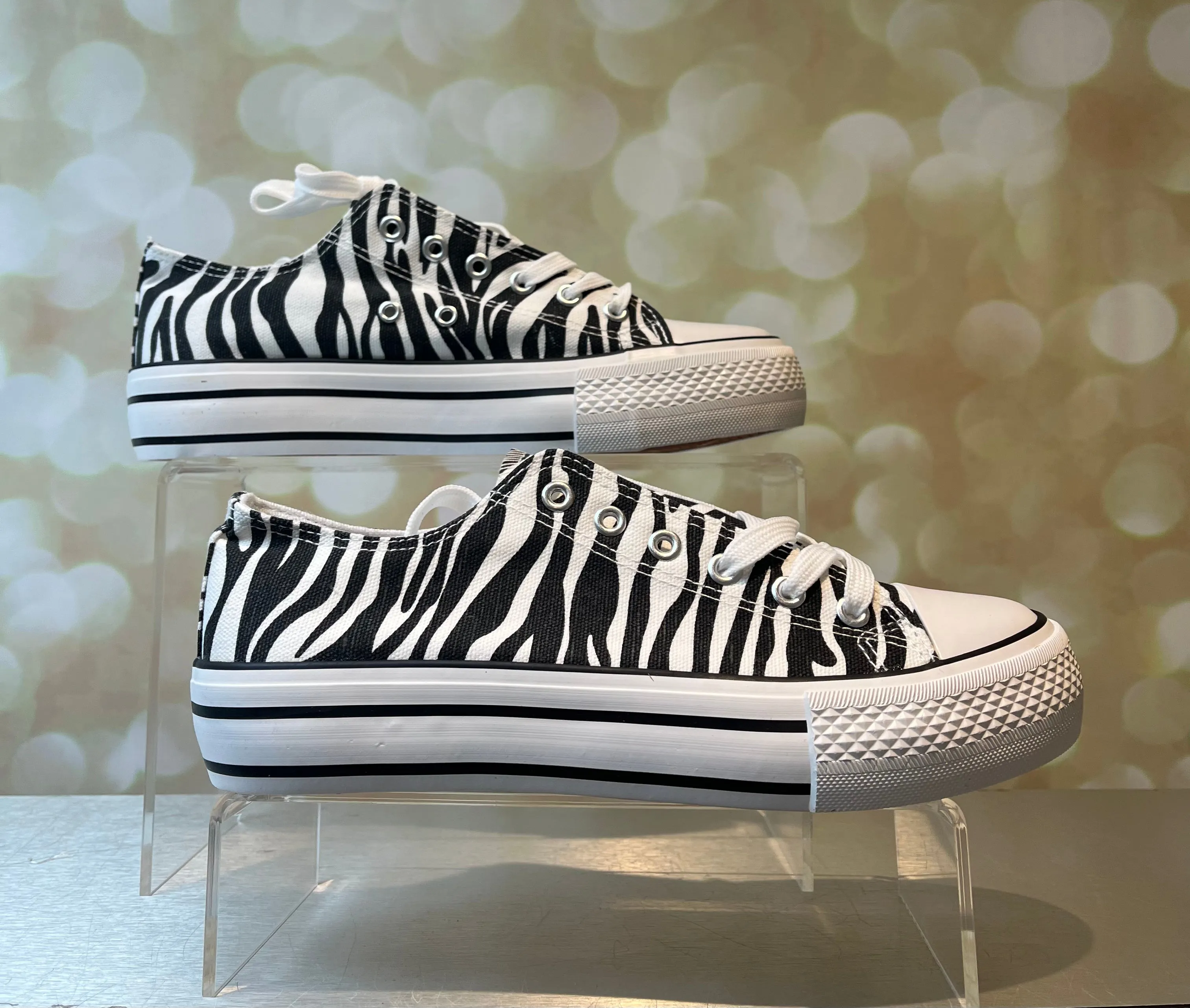 Canvas Lace up Wedge Pump