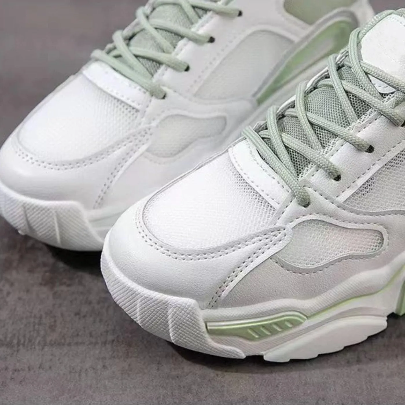 Chunky Sneakers for Women & Girls Summer Breathable Walking Shoes with 1.9-Inch Thick Sole - Comfortable