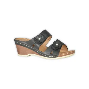 Comfy Wedge Sandals - Black