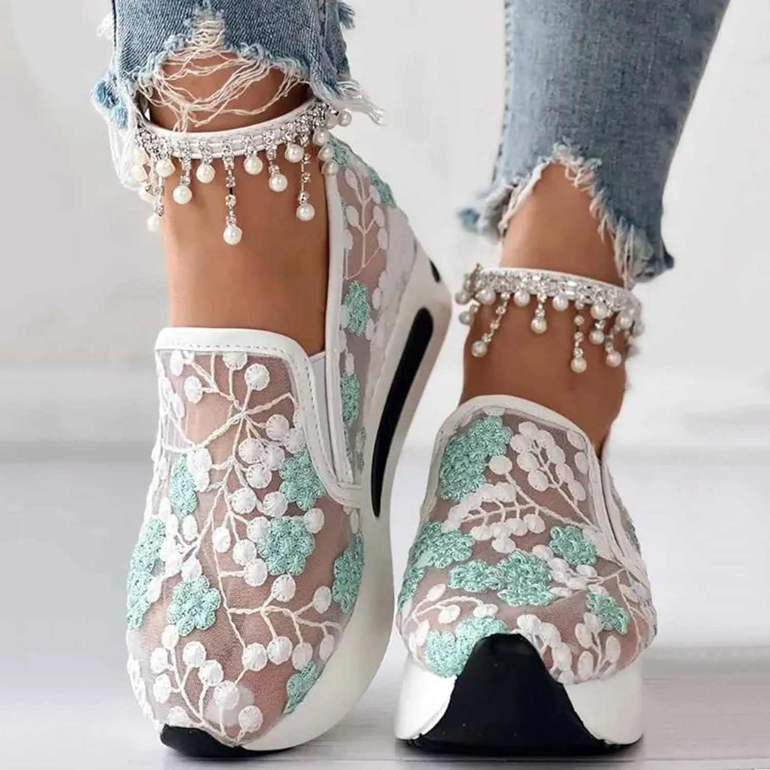 Ladies Fashion Breathable Lace Mesh Flower Embroidery Round Head Thick Bottom Comfortable Dressy Casual Shoes
