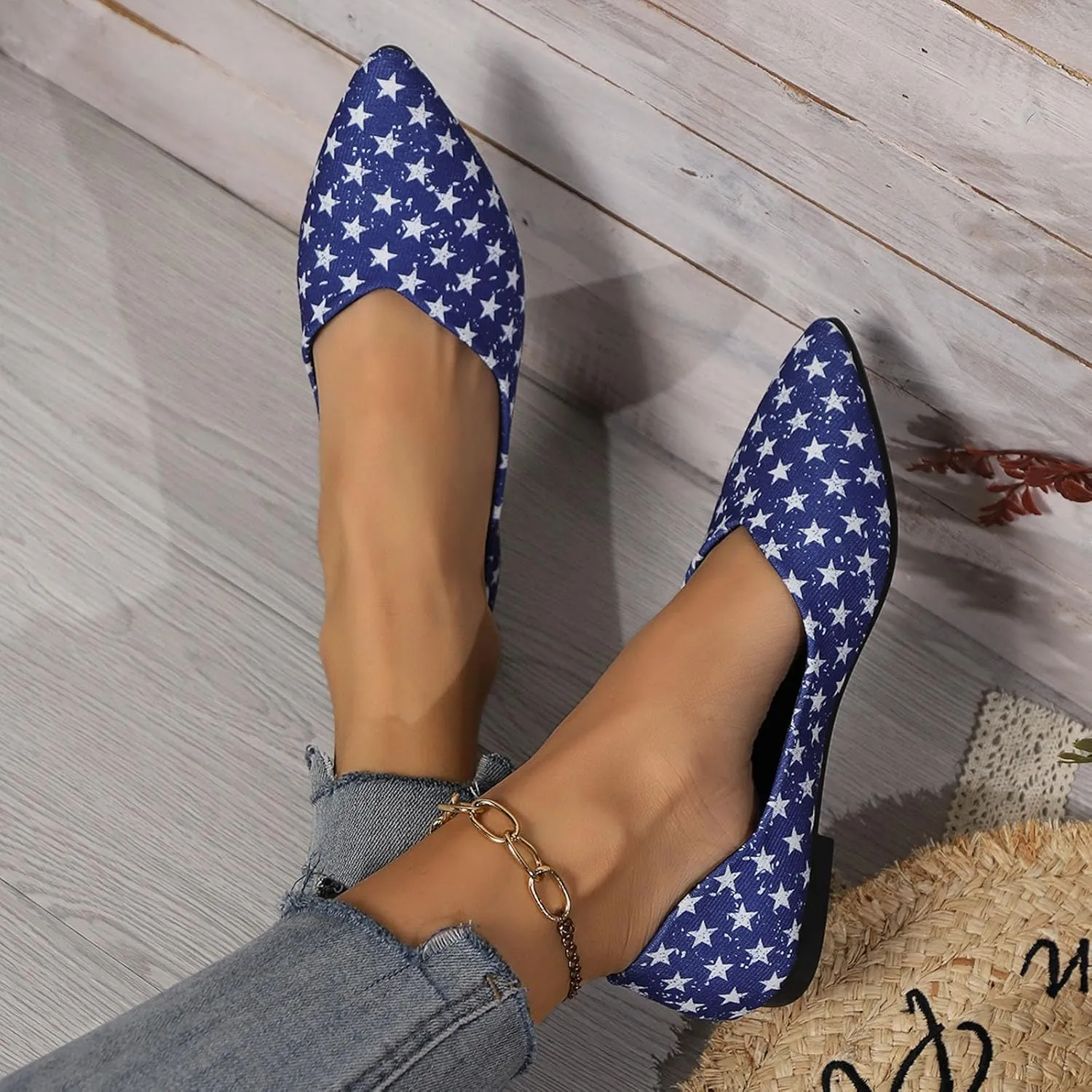 Ladies Large Size Shoes Shallow Mouth Soft Leather Flat Bottom Casual Shoes Shoes Casual Sports Shoes for Men