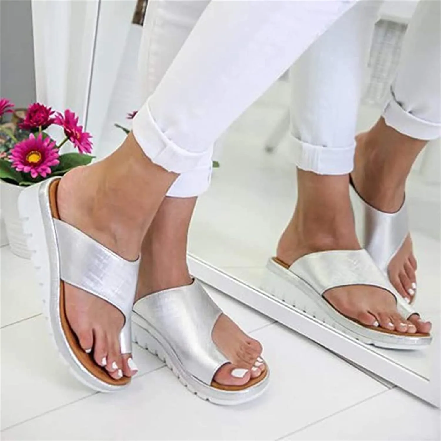 Ladmiple Orthopedic Sandals for Women Comfortable Slippers with Arch Support Anti-Slip Breathable Sandal Beach Flip Flop