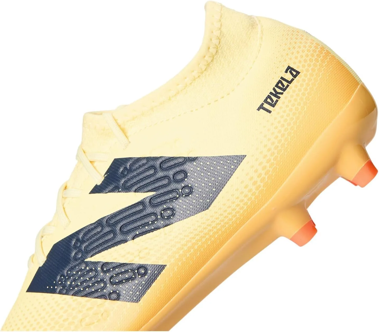New Balance Unisex-Adult Tekela Magique Fg V4  Soccer Shoe