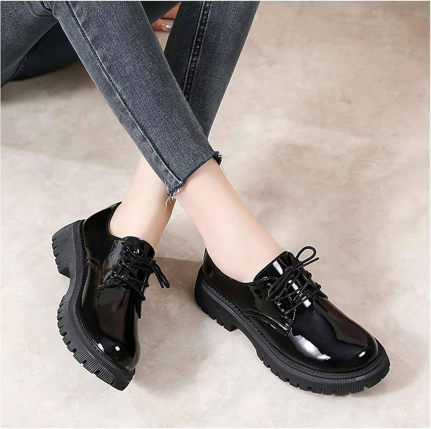 Womens Chunky Lug Sole Non-Slip Classic Oxfords Fashion Comfortable Lace-up Round-Toe Platform Loafers Casual Business Dress Oxford Shoes